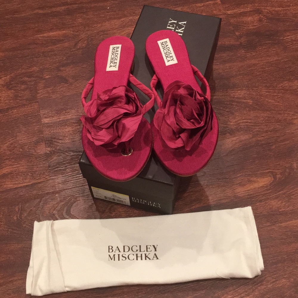 NEW Badgley Mischka “Isabel” Sandal